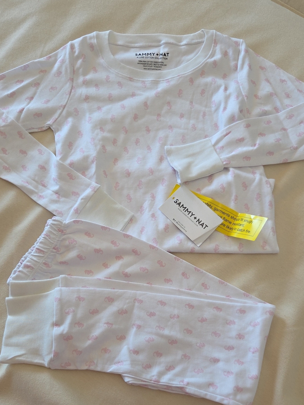 SAMMY + NAT Girls' Tiny Seahorse Pink Two Piece Pajama Set 10